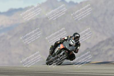 media/Nov-16-2025-Race Pace (Sun) [[8c5fa54630]]/Verified Riders/5-Turn 9 (1135am)/